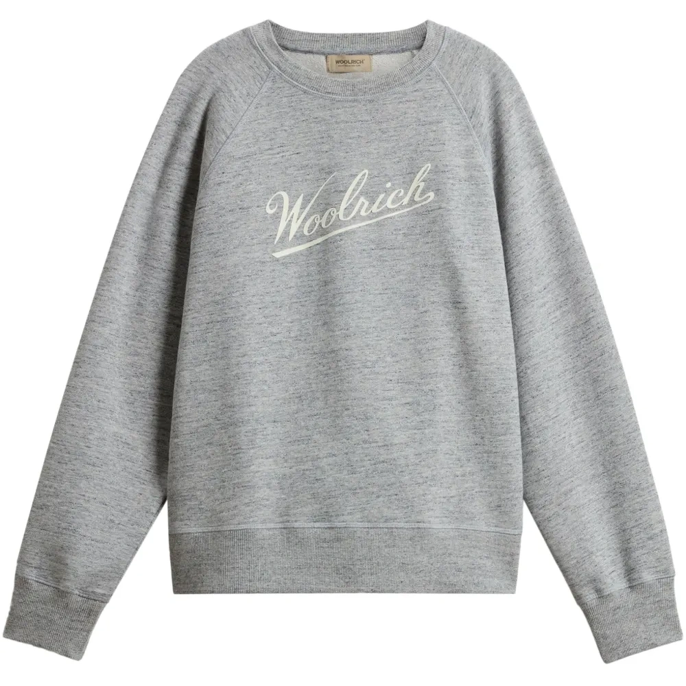 Свитер с круглым вырезом