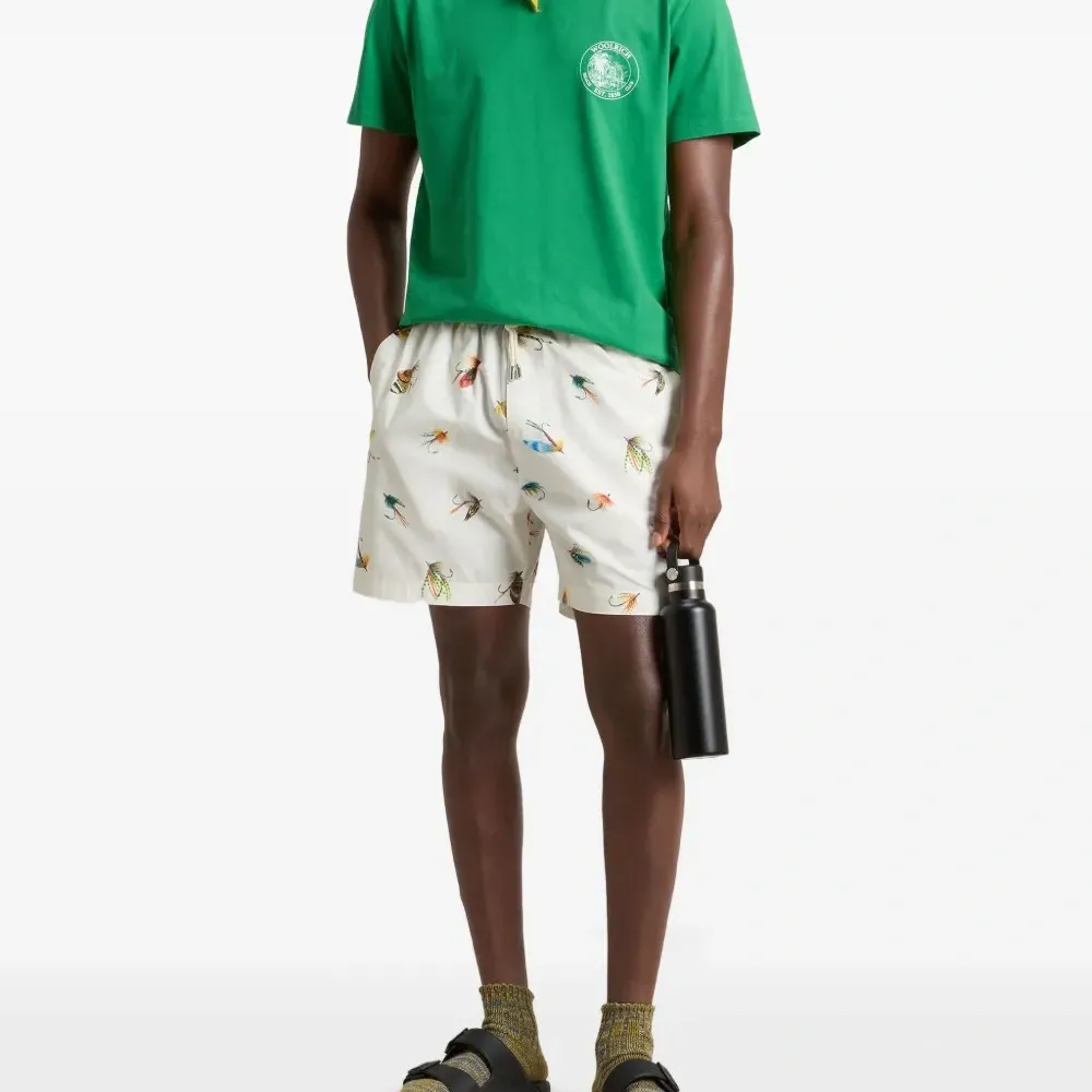 Футболка с графичным логотипом