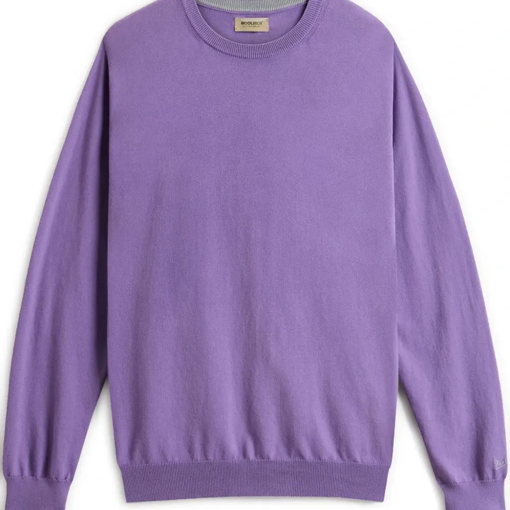 Толстовка с вышитым логотипом