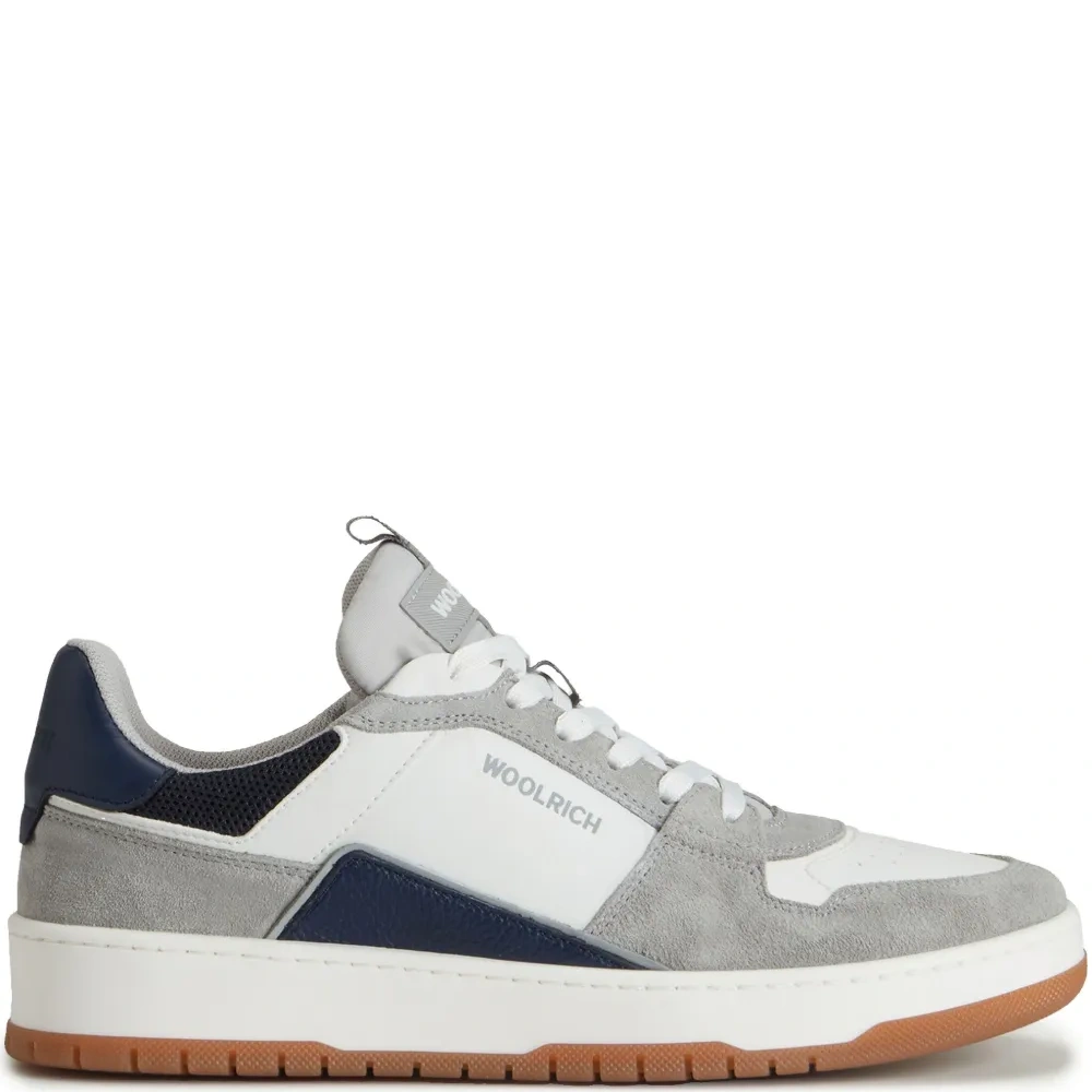 Кроссовки Classic