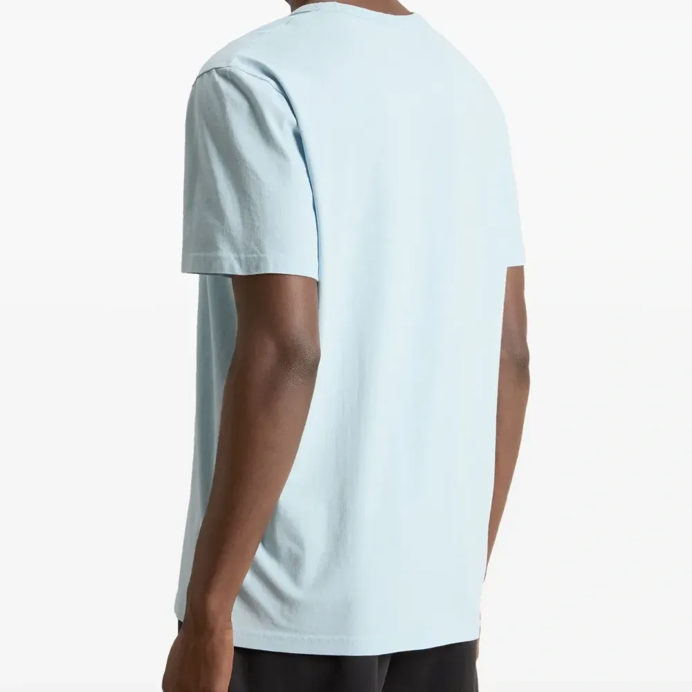 Футболка с логотипом