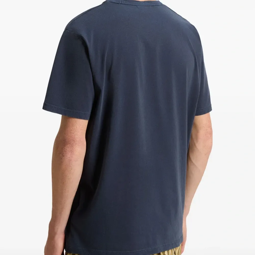 Футболка с логотипом