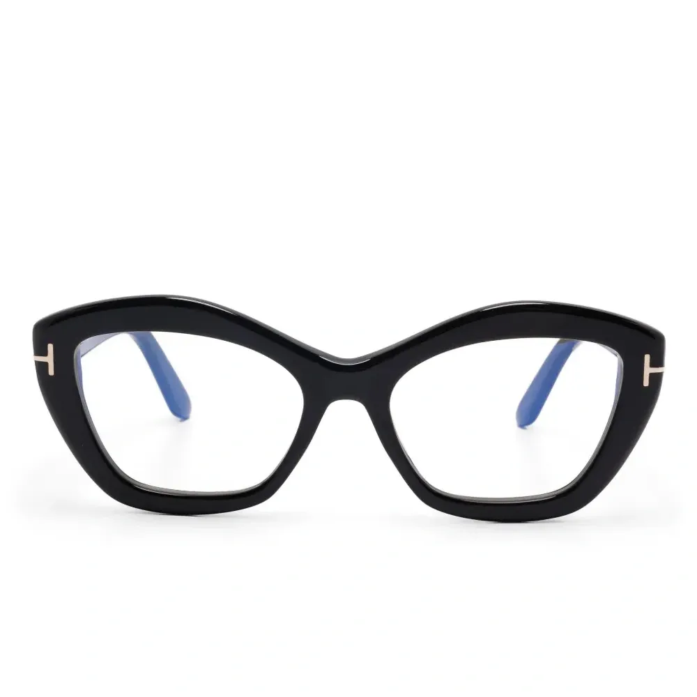 Очки в оправе 'кошачий глаз' Очки в оправе 'кошачий глаз'