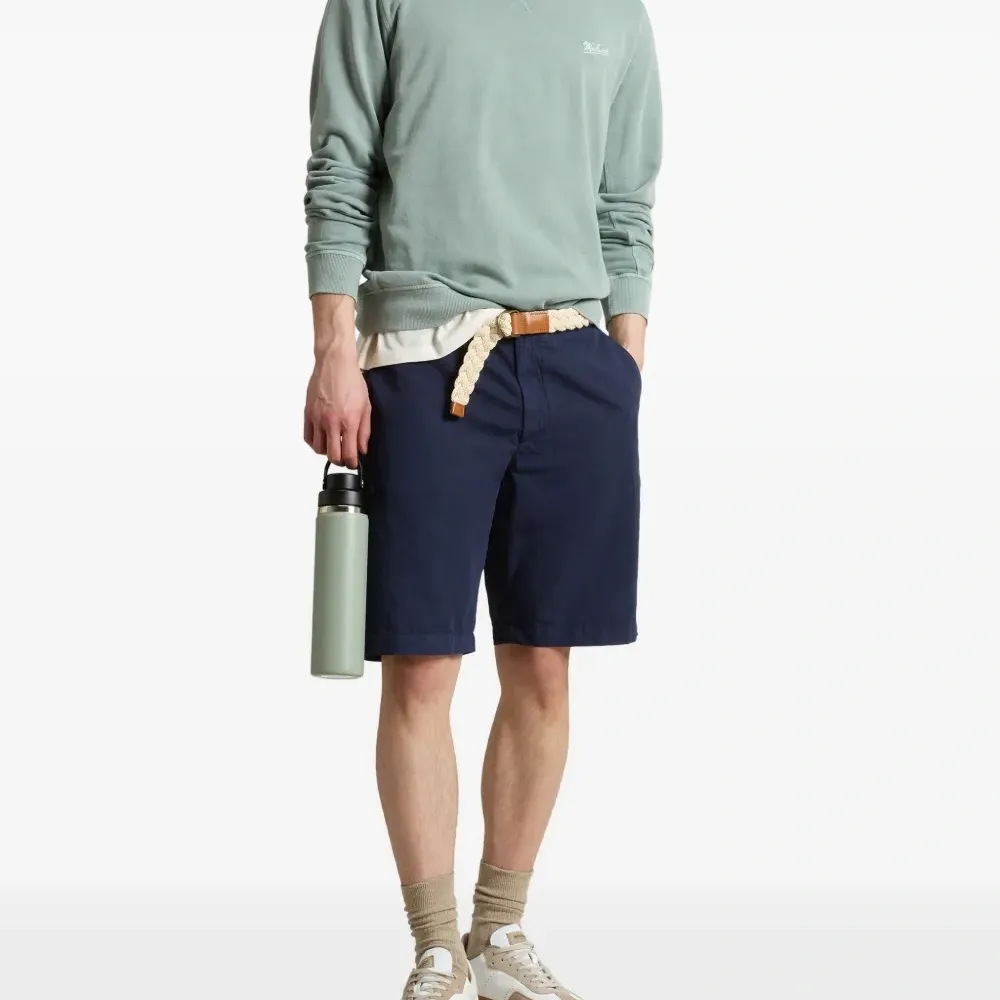 Толстовка с вышитым логотипом