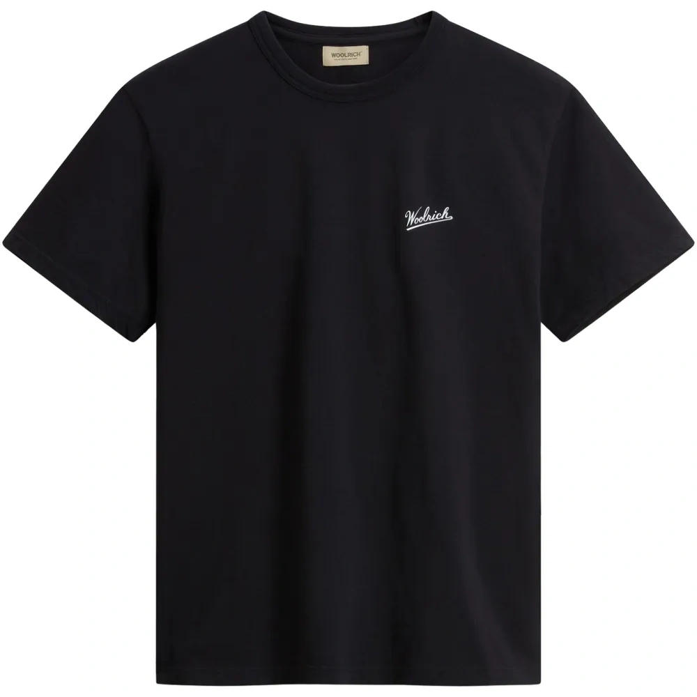 Футболка с логотипом