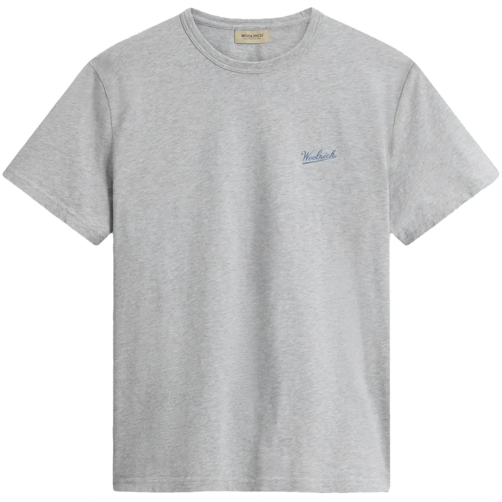 Футболка с логотипом