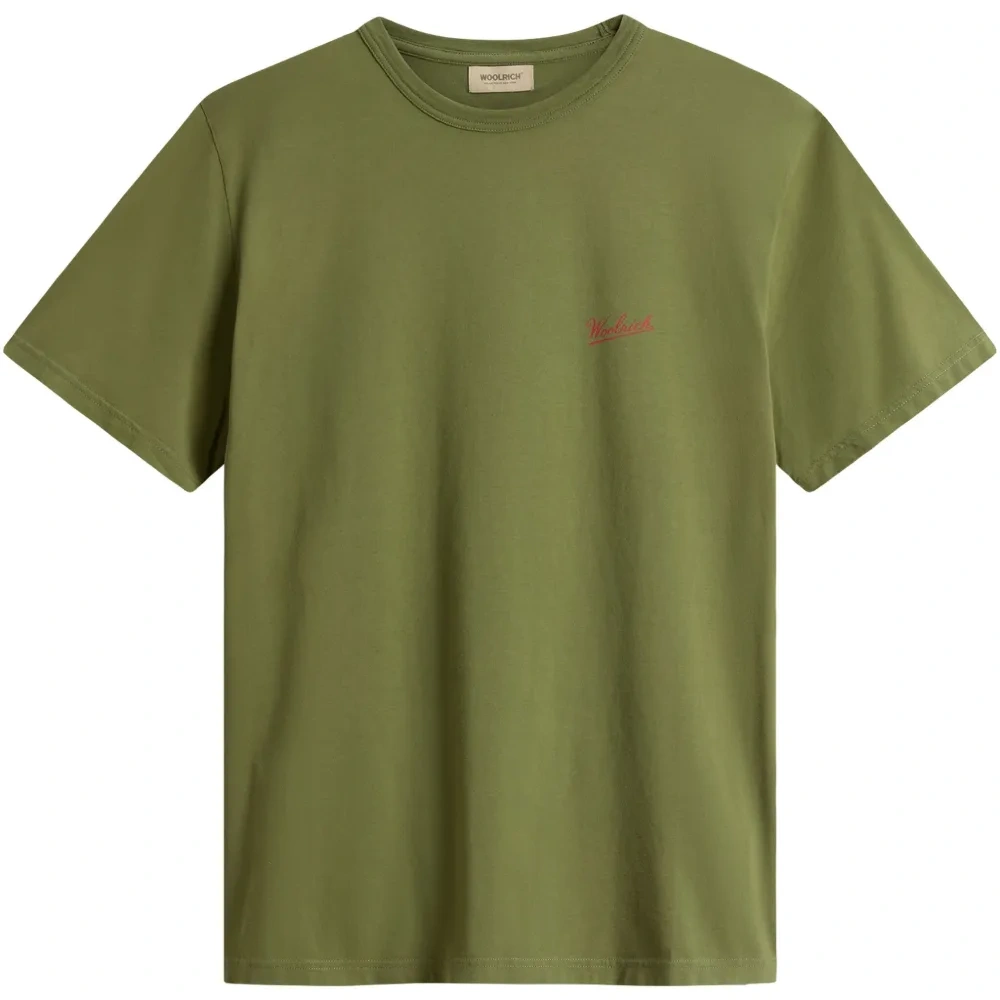 Футболка с логотипом