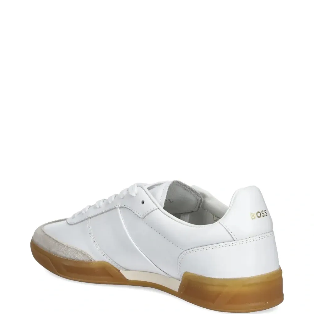 Кроссовки с логотипом