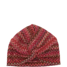 Шапка с узором зигзаг