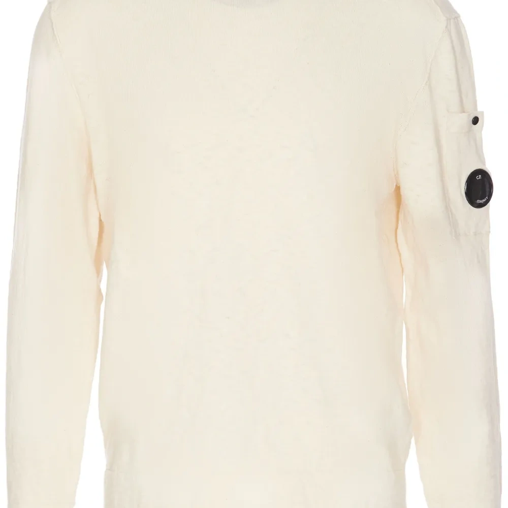 Свитер с декором Lens