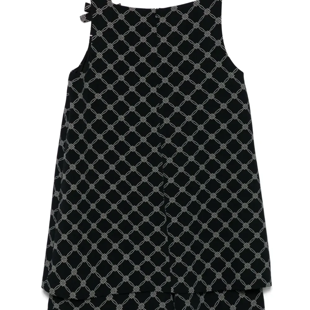 Комбинезон с логотипом Комбинезон с логотипом