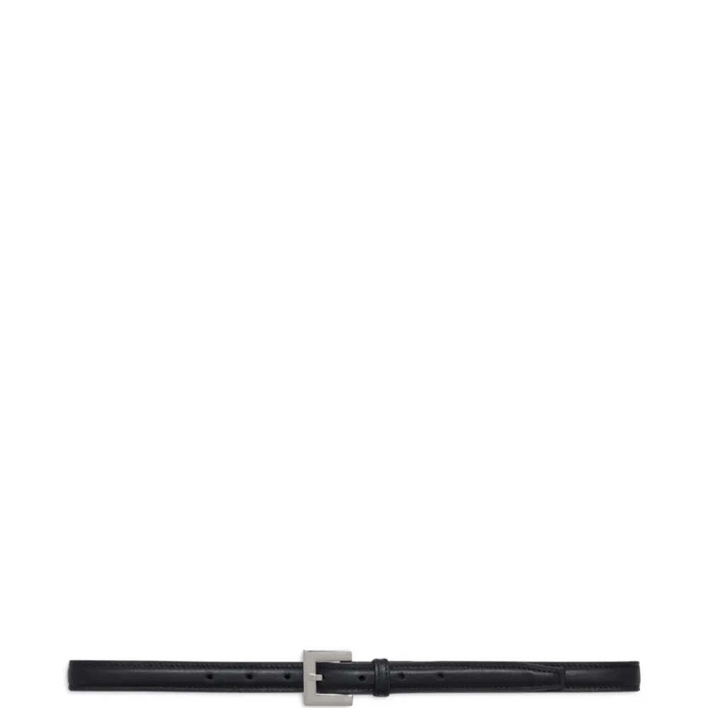 Ремень с пряжкой