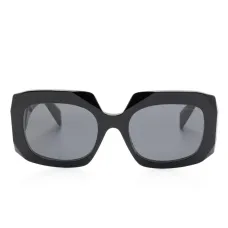 солнцезащитные очки в квадратной оправе