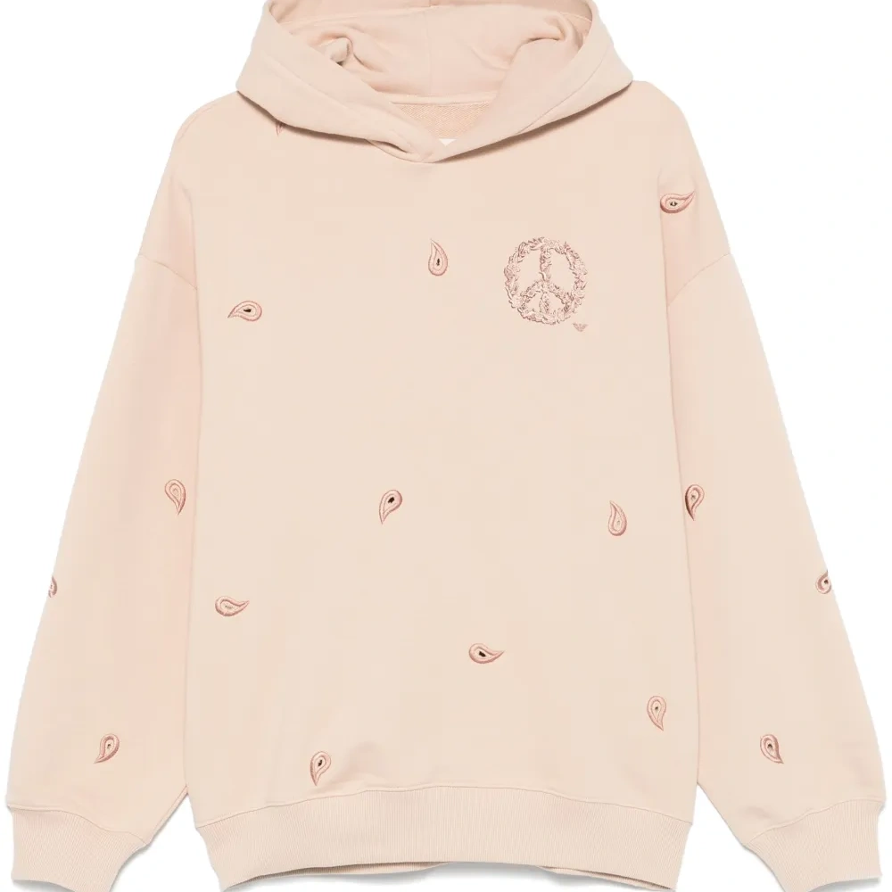 Худи с вышивкой