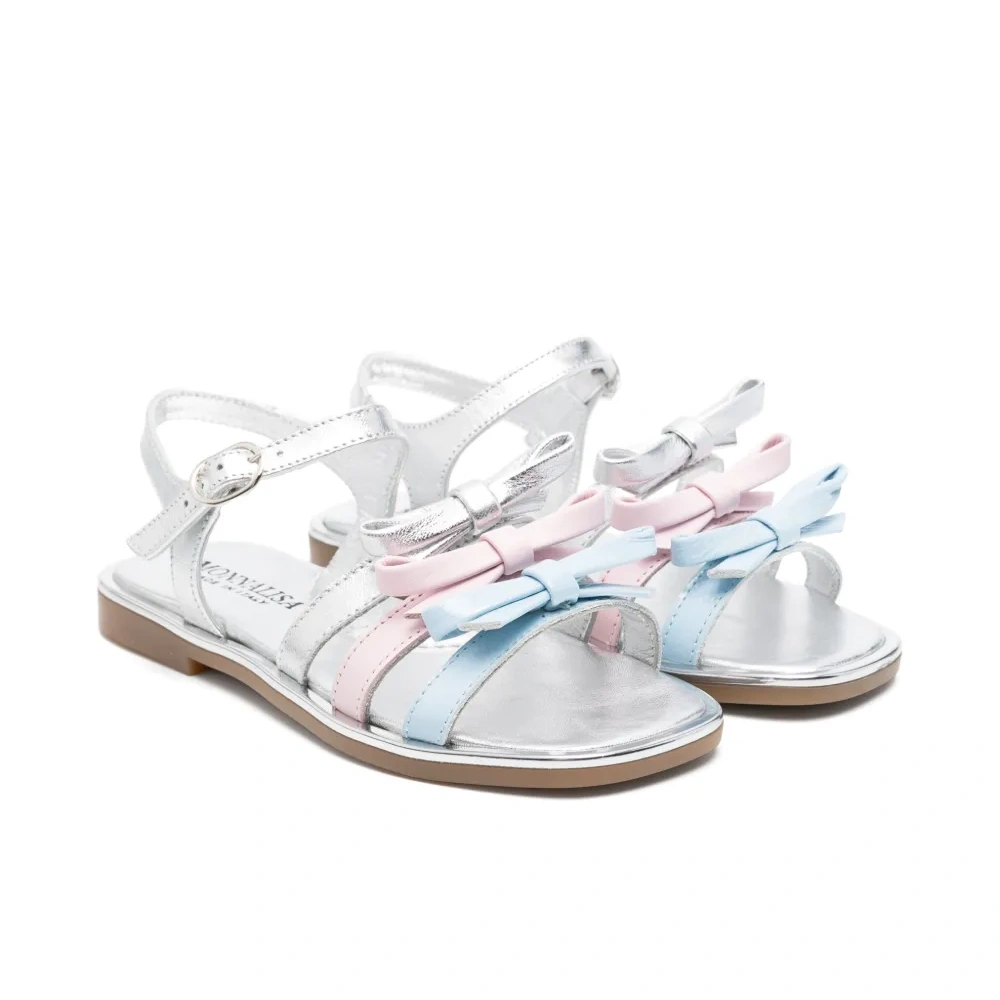 сандалии с бантами