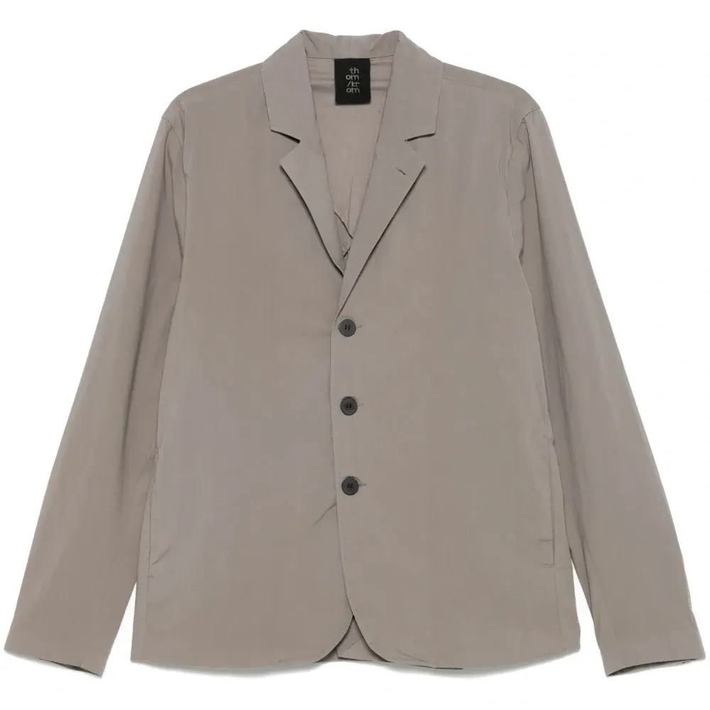 Пиджак с разрезом