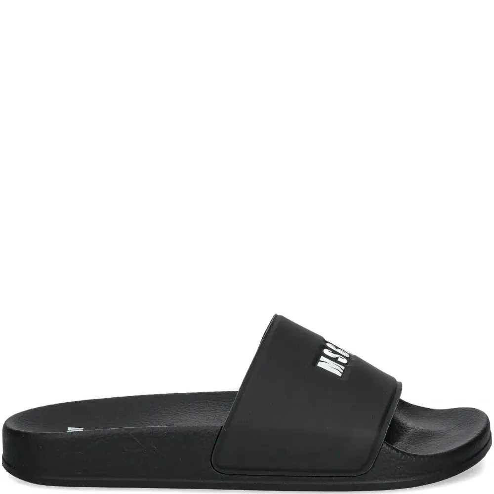 Шлепанцы с тисненым логотипом