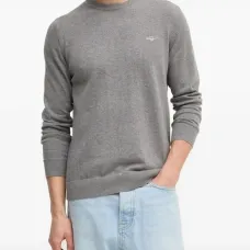 Толстовка с вышитым логотипом