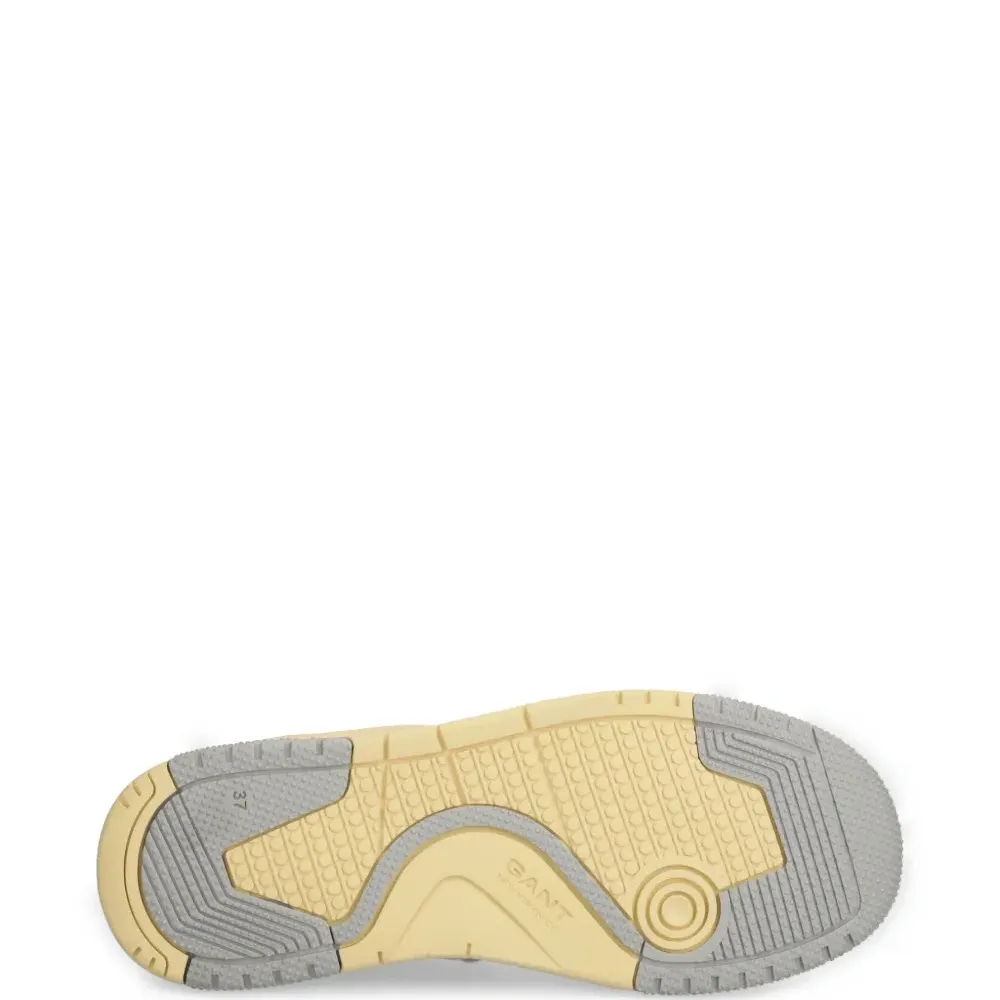 Кеды с нашивкой-логотипом