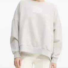 Толстовка с вышитым логотипом