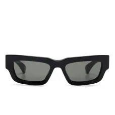 Солнцезащитные очки в прямоугольной оправе