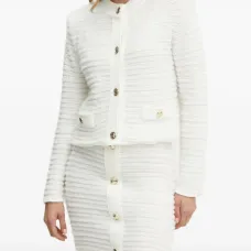 Кардиган на пуговицах