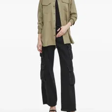 Рубашка с карманами Рубашка с карманами