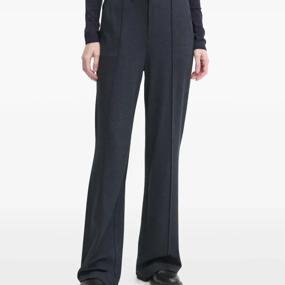 Брюки в складку