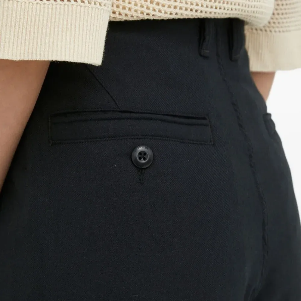 Брюки прямого кроя с карманами Брюки прямого кроя с карманами