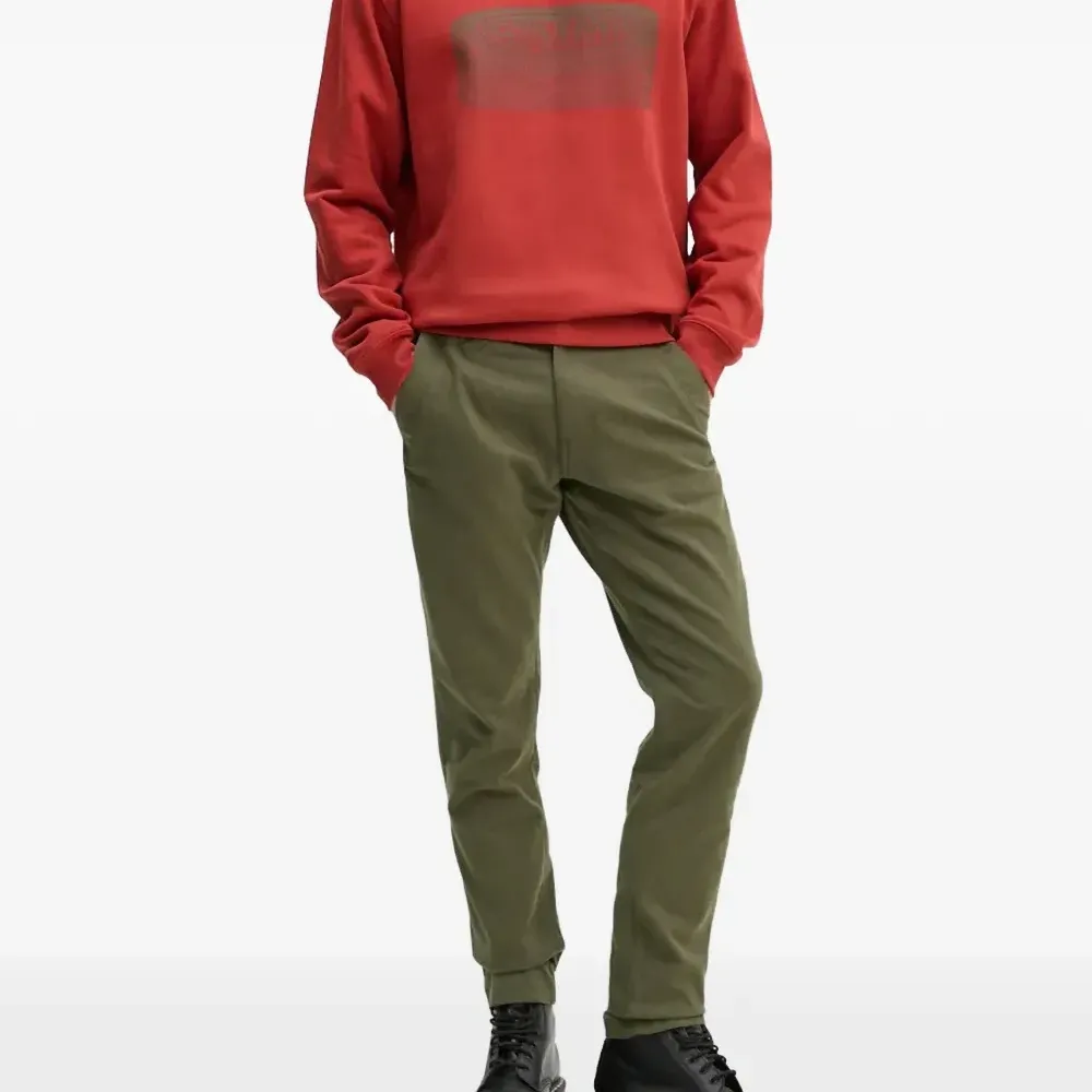 Брюки с карманами