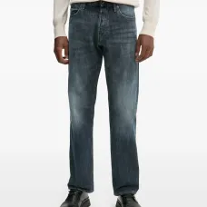 Джинсы с эффектом потертостей Джинсы с эффектом потертостей