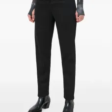 Джинсы с пятью карманами Джинсы с пятью карманами