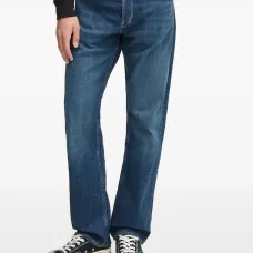 Прямые джинсы Прямые джинсы