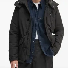 Куртка на пуговицах с капюшоном