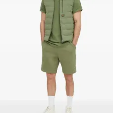 Стеганый жилет на молнии