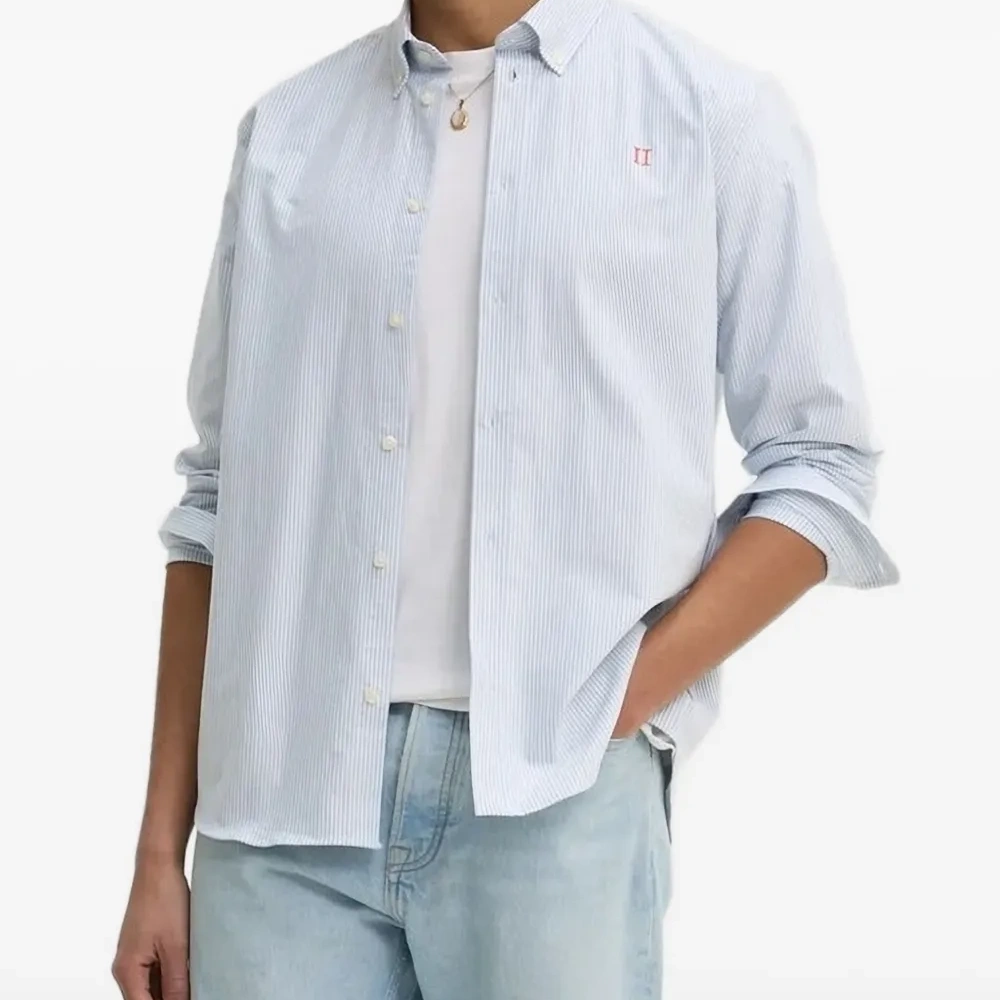 Рубашка в полоску