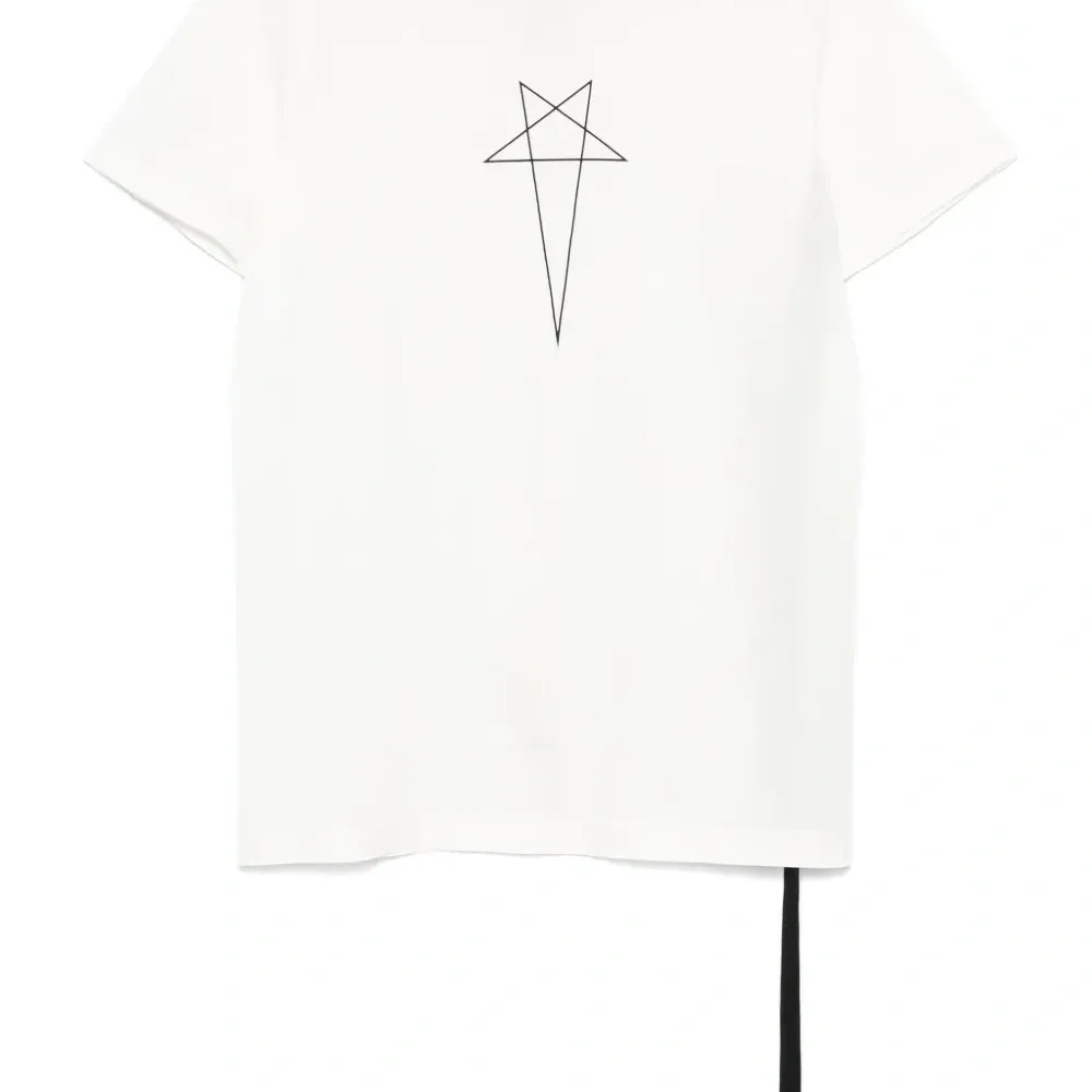 Футболка Level T