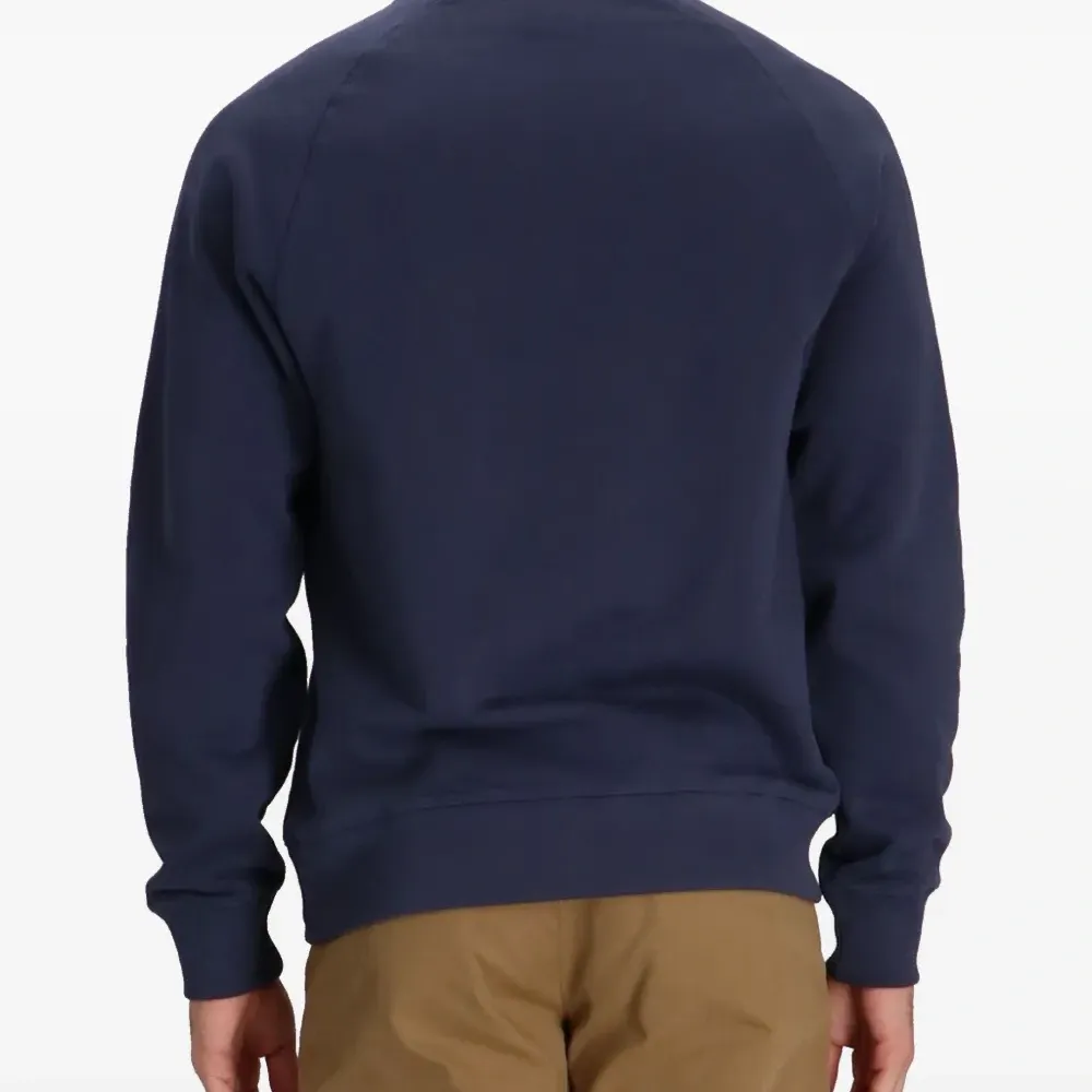 Толстовка с цветочной вышивкой