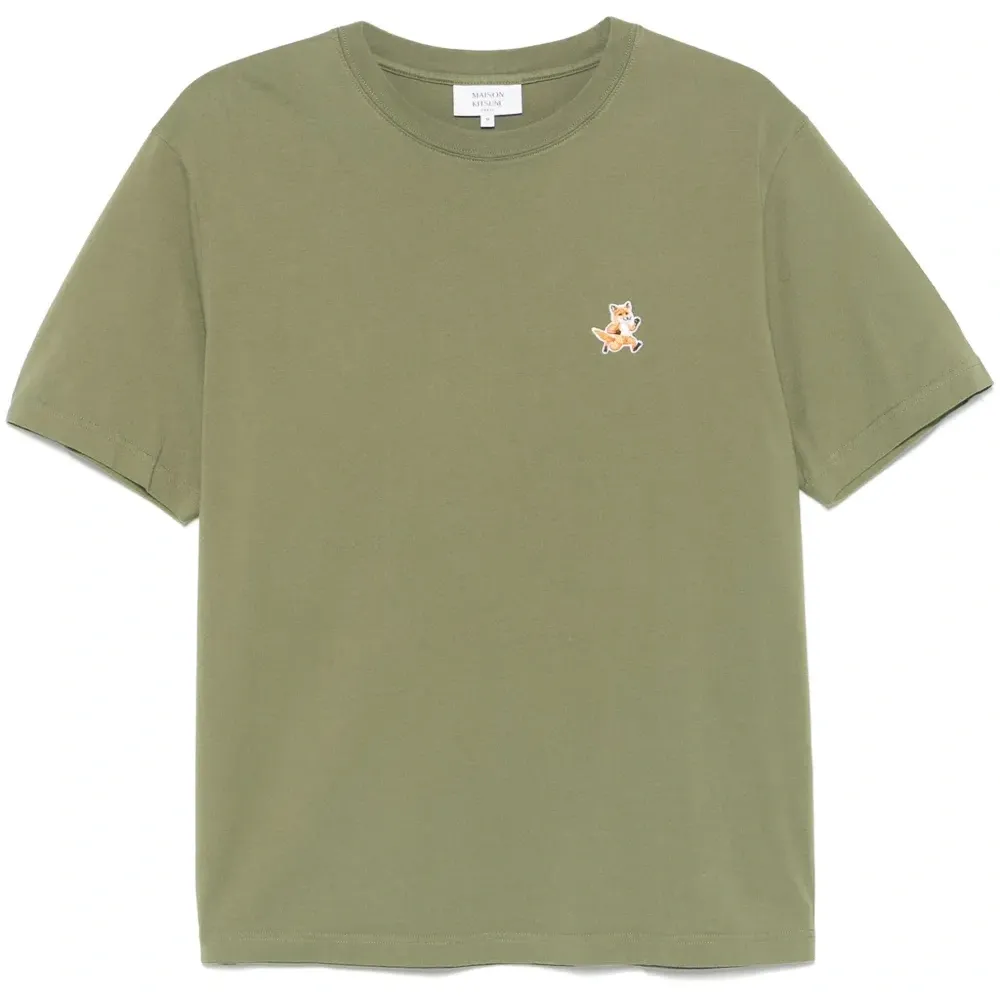 Футболка с нашивкой