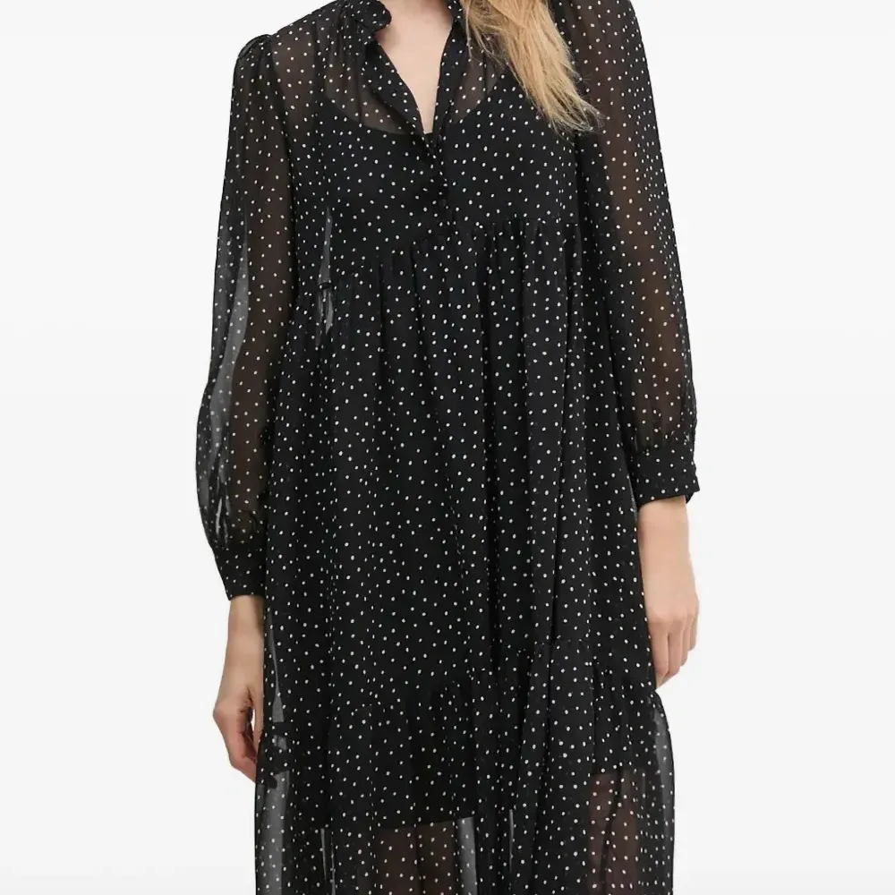 Платье миди в горох