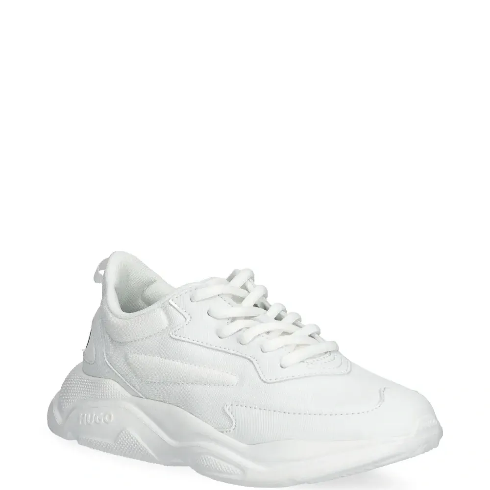 Кроссовки с логотипом