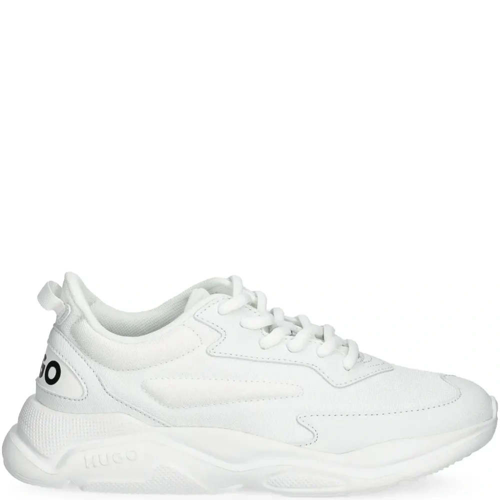 Кроссовки с логотипом