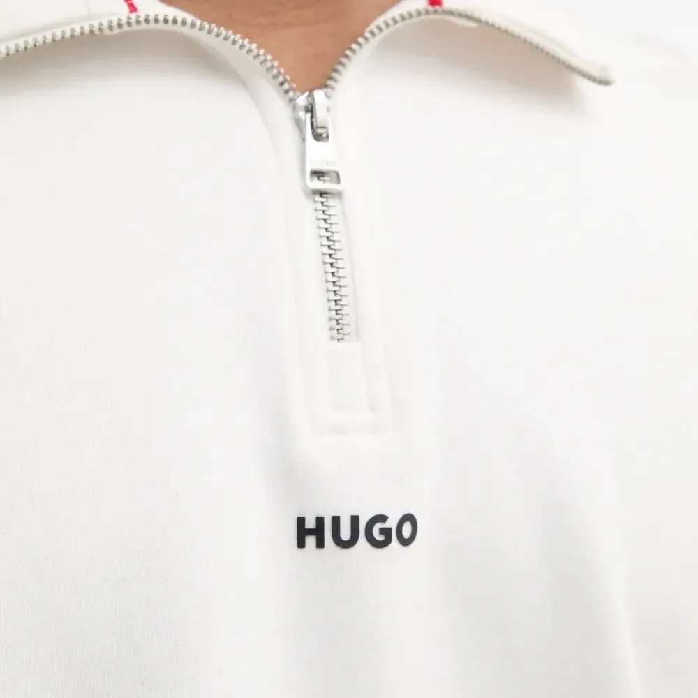 Толстовка с высоким воротником на молнии