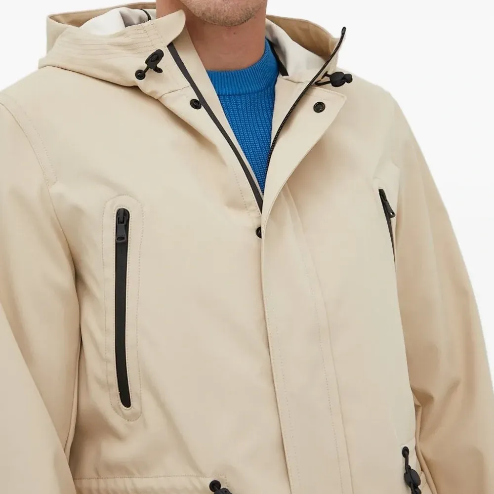 Парка с капюшоном и кулиской