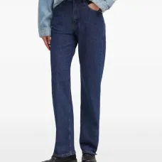 Джинсы с пятью карманами