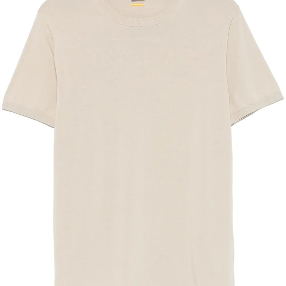 Футболка тонкой вязки