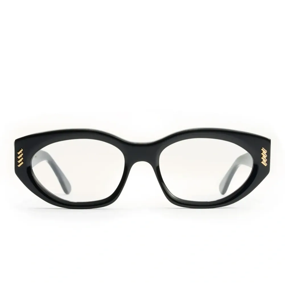 Очки в оправе 'кошачий глаз'