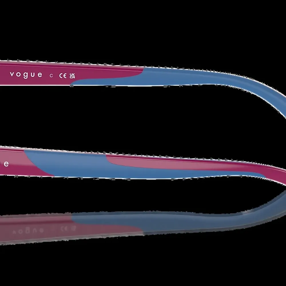 Очки в геометрической оправе