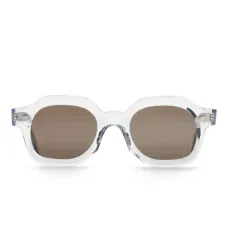 Солнцезащитные очки в прямоугольной оправе