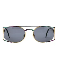 Солнцезащитные очки квадратной формы